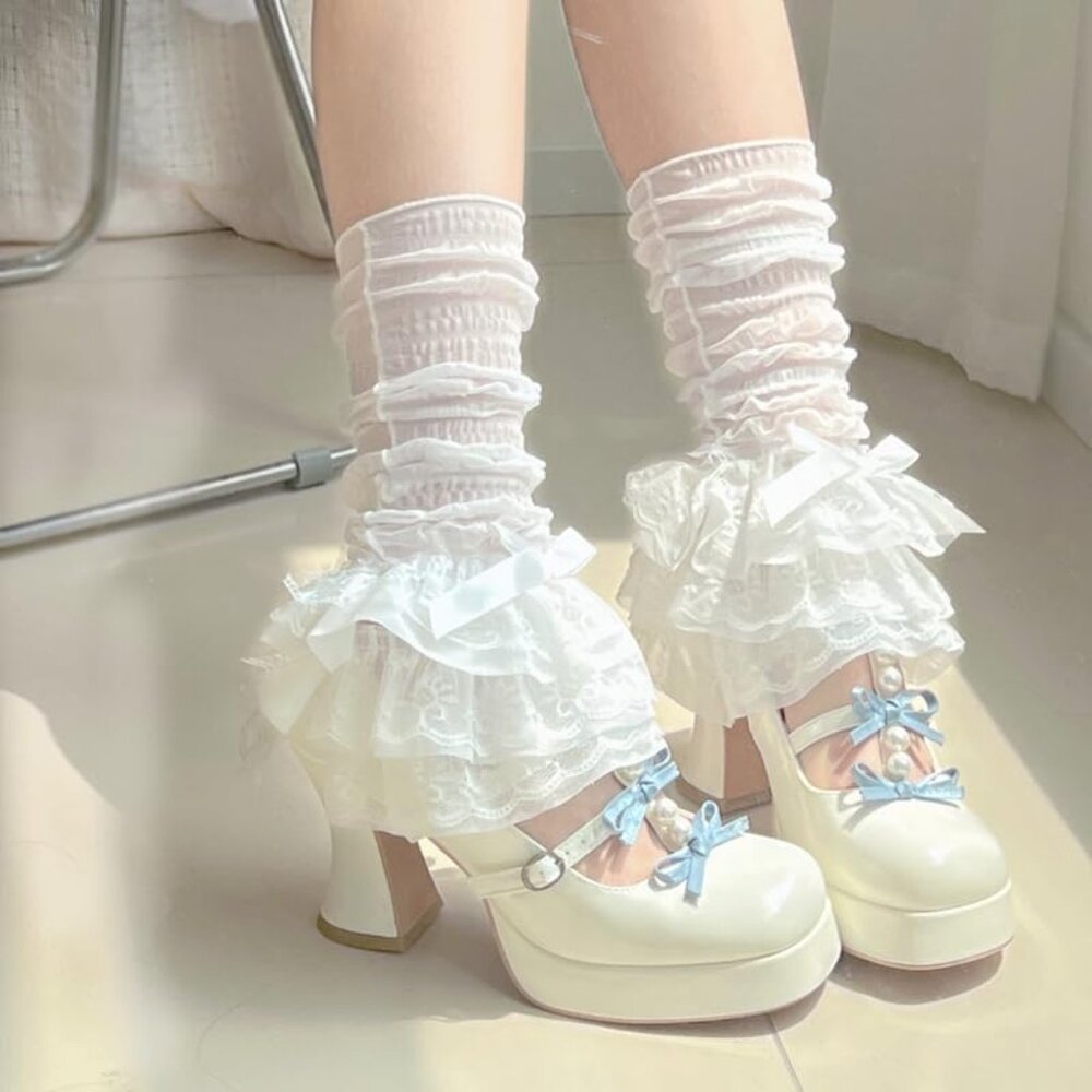 Whit e Lace Ruffle Knee-High Socks with Bow Detail - Picture 6 of 7